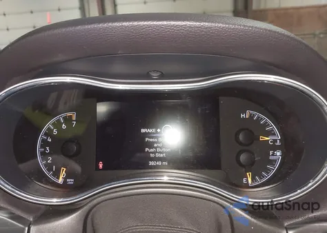 2021 Jeep Grand Cherokee Limited 4X4 z USA, uszkodzony, nr VIN 1C4RJFBG2MC549866